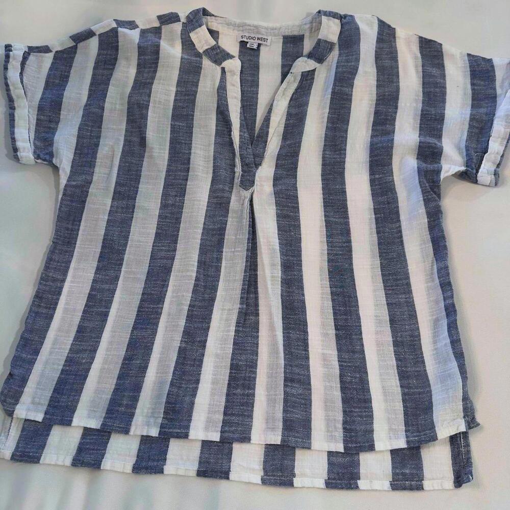 Studio West  Stripes V-neck 100 % cotton Women Size M Grey and white blouse